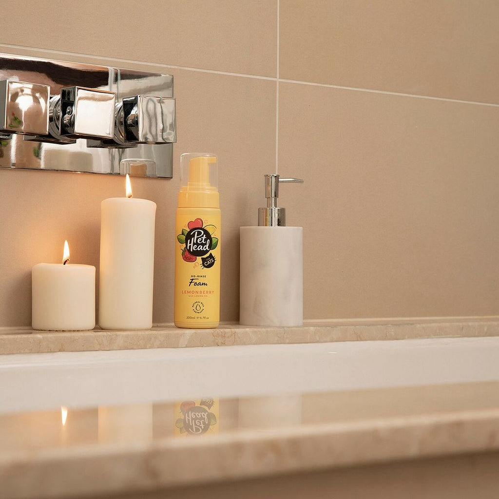Shampooing Sec Pet Head Felin' Good Mousse pour Chat
